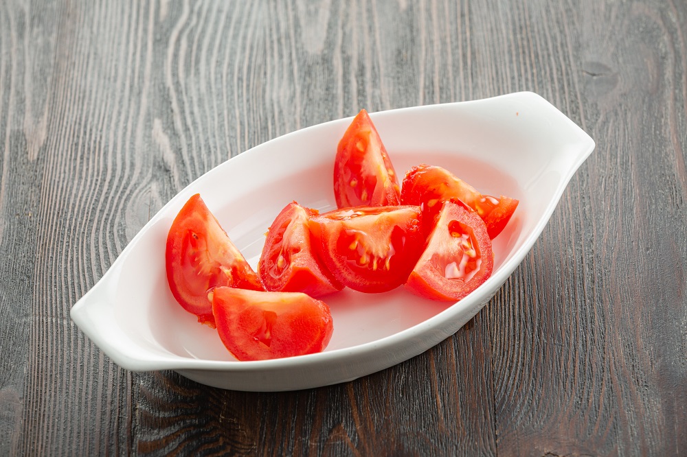Salted red tomatoes